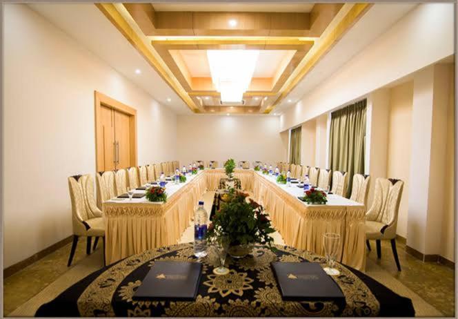 The Celestial Park, Bhopal Hotel Luaran gambar